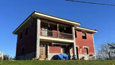 Chalet unifamiliar en calle El Collau photo 3