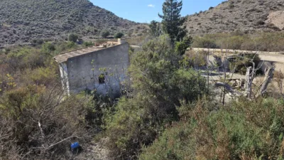 Casa en alquiler en Calle Pozo Blanco, Monforte del Cid de 300 €<span>/mes</span>