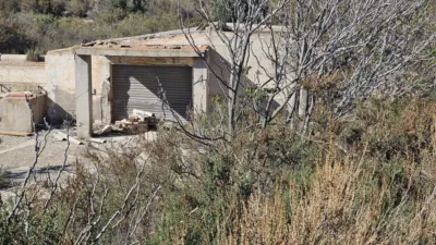 Casa en alquiler en Calle Pozo Blanco, Monforte del Cid de 300 €<span>/mes</span>