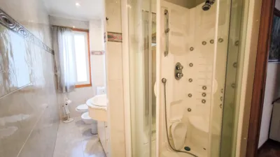 Piso en venta en Calle de la Nosa Señora do Portal, A Carballeira (Ourense Capital) de 160.000 €