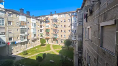 Piso en venta en Calle de la Nosa Señora do Portal, A Carballeira (Ourense Capital) de 160.000 €