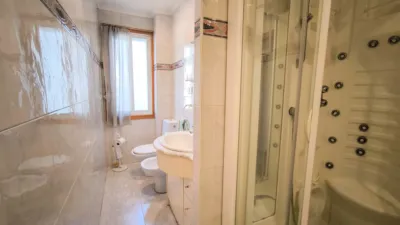 Piso en venta en Calle de la Nosa Señora do Portal, A Carballeira (Ourense Capital) de 160.000 €