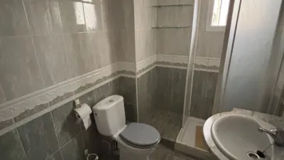 Piso en calle Clementinas photo 10
