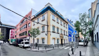 Piso en venta en Calle Montevideo, cerca de Calle Bernardo de la Torre, Puerto Canteras (Las Palmas de Gran Canaria) de 262.000 €