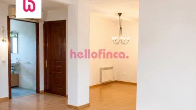 Flat in Carrer del Portal photo 14