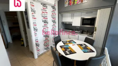 Apartment on Carrer de Josep Tarradellas photo 8