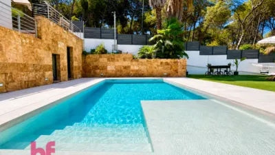 Chalet on Carrer de la Serrallarga photo 3