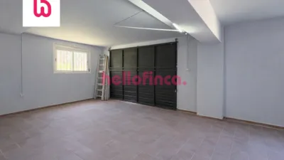 Chalet on Carrer de Francesc Cambó photo 21