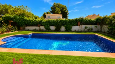 Chalet on Carrer d'Occitània photo 7