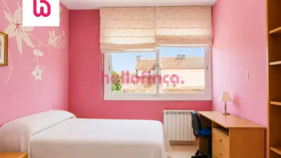 Semi-detached house on Carrer de Josep Tarradellas photo 39