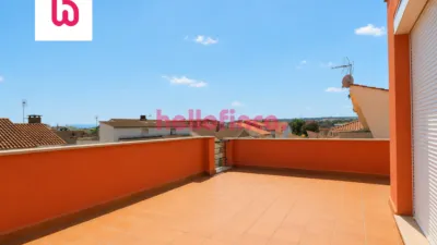Semi-detached house on Carrer de Josep Tarradellas photo 45