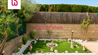 Semi-detached house on Carrer de Josep Tarradellas photo 19