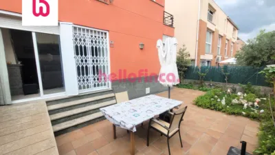 Semi-detached house on Carrer de Josep Tarradellas photo 21