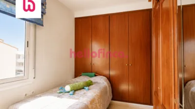 Semi-detached house on Carrer de Josep Tarradellas photo 37