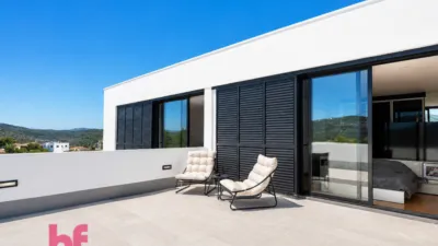 Chalet on Carrer del Mirador photo 9