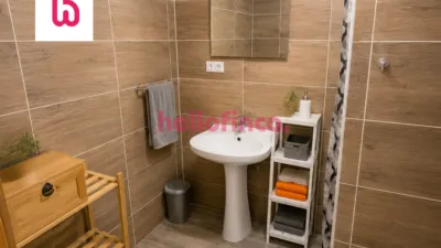 Apartment on Carrer de Puigpardines photo 10