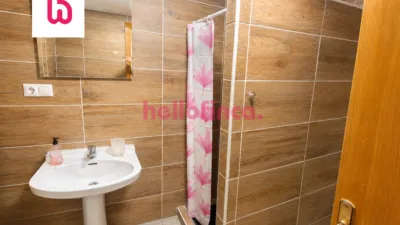 Apartment on Carrer de Puigpardines photo 27