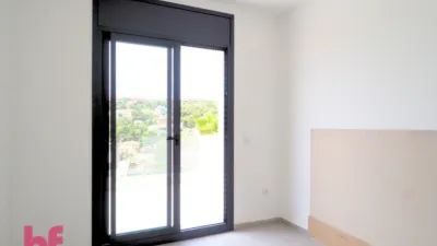 Semi-detached house on Carrer del Pacífic photo 42
