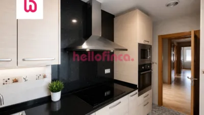 Flat on Carrer de Goethe photo 4