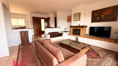 Chalet on Carrer de Pompeu Fabra photo 33