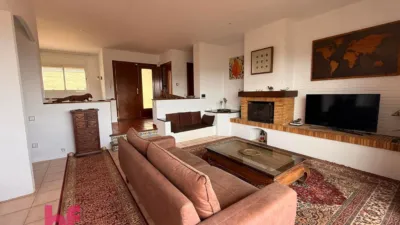 Chalet on Carrer de Pompeu Fabra photo 25