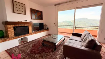 Chalet on Carrer de Pompeu Fabra photo 28