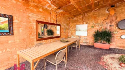 Chalet on Carrer de Pompeu Fabra photo 3