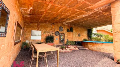 Chalet on Carrer de Pompeu Fabra photo 42