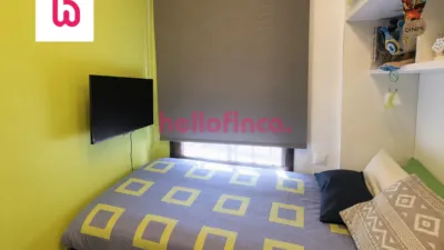 Apartment on Carrer Lluis Companys photo 26