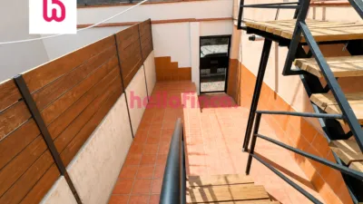 Terraced house in Carrer de Salvador Murt photo 7