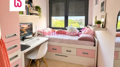Apartment on Carrer de Joan Maragall photo 17