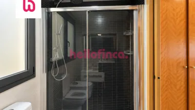 Apartment on Carrer de Joan Maragall photo 15
