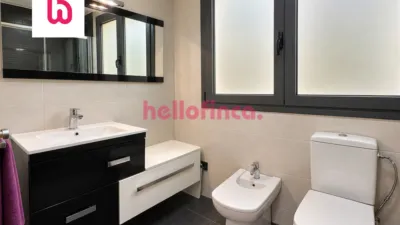 Apartment on Carrer de Joan Maragall photo 12