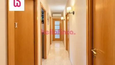 Apartment on Carrer de Joan Maragall photo 24
