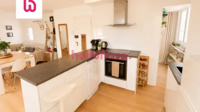 Penthouse on Carrer de la Vall d'Ordesa photo 7
