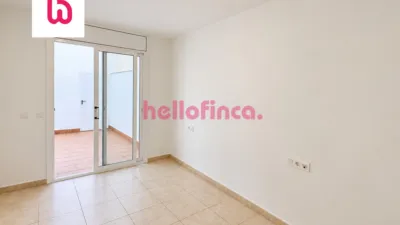 Apartment on Carrer del Ponent photo 12