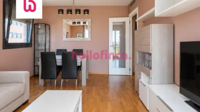 Penthouse on Carrer d'Hongria photo 6