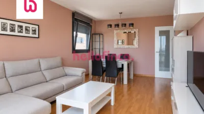 Penthouse on Carrer d'Hongria photo 7
