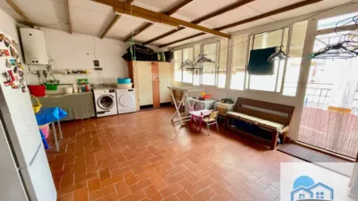 House on Carrer de l'Onze de Setembre photo 36
