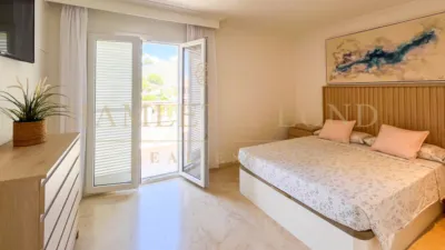 Chalet on Carrer de la Ginesta photo 31