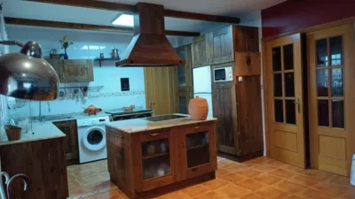 Chalet on Calle de la Fuente photo 7