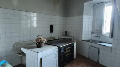 Casa – Curtis, San Xosé, Bodeus - Más