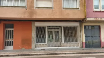 Local comercial en alquiler en Avenida Emilio Martínez Sánchez, cerca de Calle de Fernando 'El Católico' - Vista 3