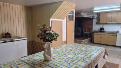 Casa – Oza, Burricios - Més