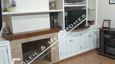 Casa adosada en venta en Calle Virgen de los Milagros, cerca de Calle Alquiladores - Vista 4
