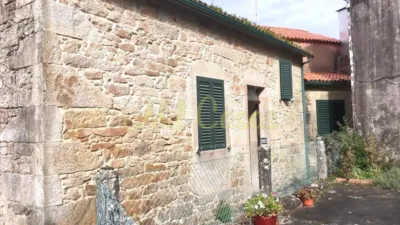 Casa en venta en Calle Castro Lampreeiro, Noia de 130.000 €
