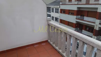 Piso en venta en Calle de San Bernardo, Noia de 108.000 €