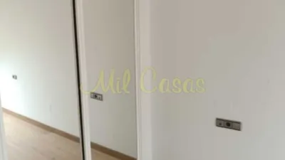Piso en venta en Calle de San Bernardo, Noia de 108.000 €