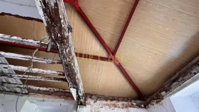 Casa en venta en Calle Ponte de Traba, Noia de 90.000 €
