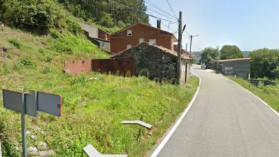 Casa en venta en Calle O Barreiro - San Cosme, Barreiro (Cruceiro de Roo, O), O. Municipio de Outes de 65.000 €
